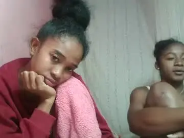 Sinah039  live sex cam