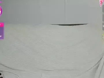 Ustic_1  live sex cam