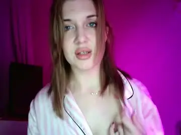 Velvetrich8  live sex cam