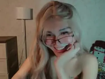 Virgenpearl  live sex cam