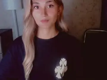 Virgenpearl  live sex cam