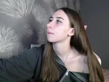 Wraithqueen  live sex cam