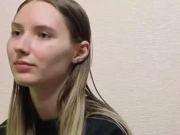 _kikiclark_  live sex cam