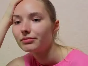 _kikiclark_  live sex cam