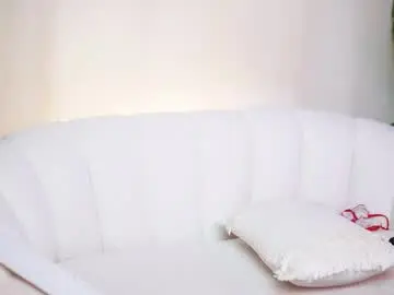 Alessiaplays  live sex cam