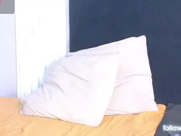 Bonieklent  live sex cam