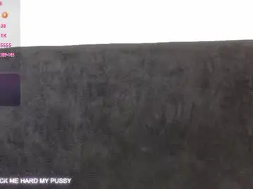 Bonieklent  live sex cam