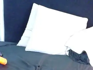 Bonieklent  live sex cam