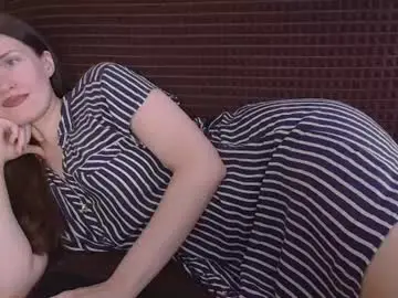 Dixiemiller  live sex cam
