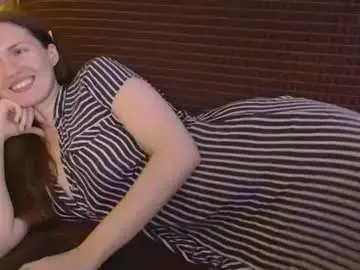 Dixiemiller  live sex cam