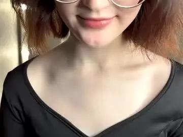 Dodiebabikian  live sex cam