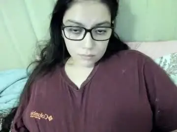 Laracamille  live sex cam