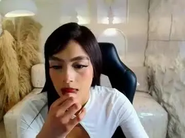 Milu_r_  live sex cam