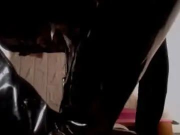 Mistress652331  live sex cam