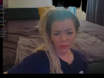 Senzual_naughtyx  live sex cam