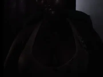 Sexy_ebony12  live sex cam