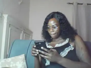 Thicklipss275266676504  live sex cam
