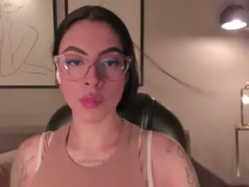 Christineford1  live sex cam