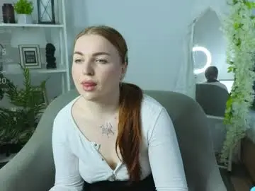 Daryana_a  live sex cam