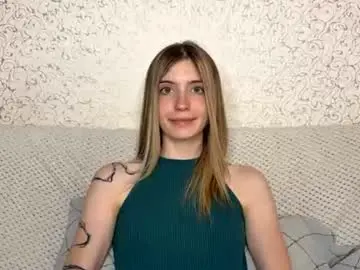 Dellisifuentes  live sex cam