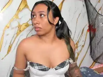 Katia606424  live sex cam