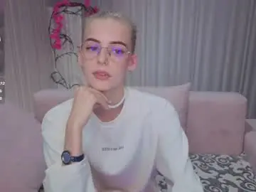 Kitty__like18  live sex cam