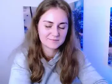 Lusy_kiss_  live sex cam