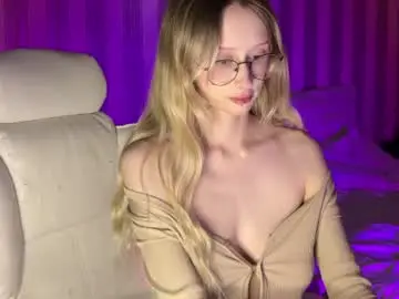 Mayvi_cold  live sex cam