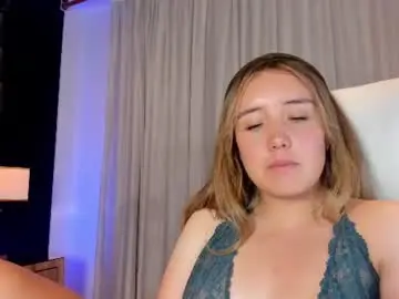 Missevaluna  live sex cam