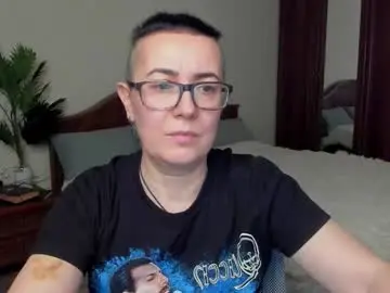Nelly_love_222  live sex cam