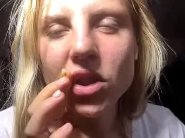 Othalook  live sex cam