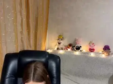 Urmeowkitty  live sex cam
