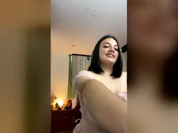 Uschistrobl  live sex cam