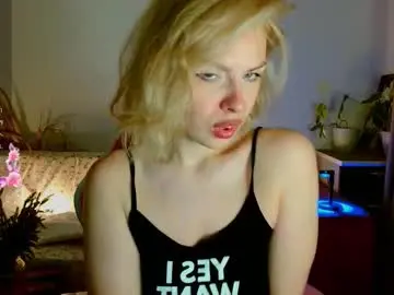 Babylilly00  live sex cam