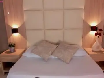 Bella1207  live sex cam