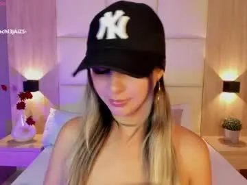 Bella1207  live sex cam