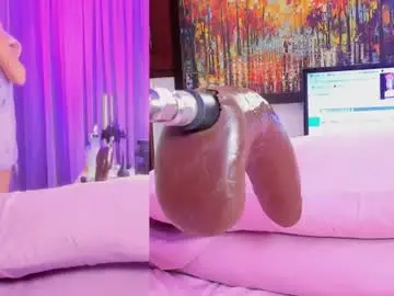 Lindsay_lou  live sex cam
