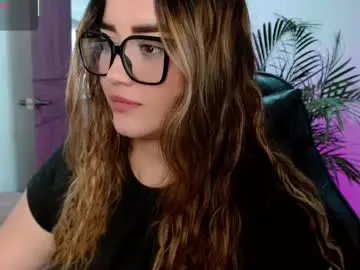 Lucia_star_  live sex cam
