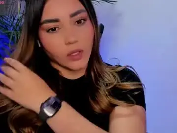 Lucia_star_  live sex cam