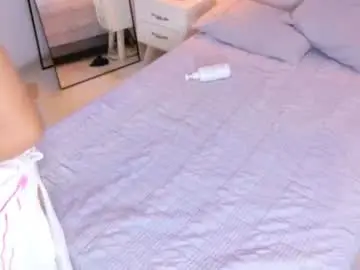 Maggy_w  live sex cam