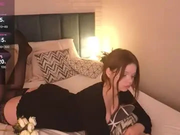 Miroslavaluewe  live sex cam