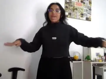 Alia_lombardi  live sex cam