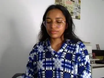 Alia_lombardi  live sex cam