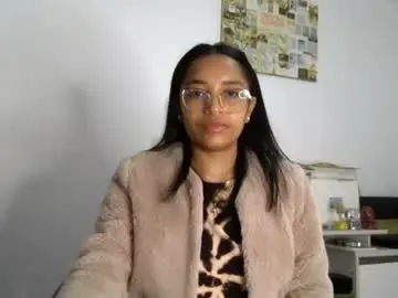 Alia_lombardi  live sex cam
