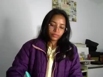 Alia_lombardi  live sex cam