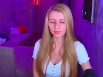 Amaliaqueen999  live sex cam