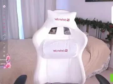 Bombaleila  live sex cam