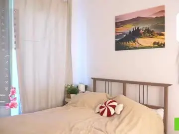 Bombaleila  live sex cam