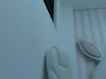 Cherry_blond_  live sex cam