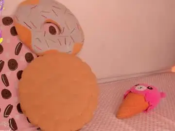 Cherry_blond_  live sex cam
